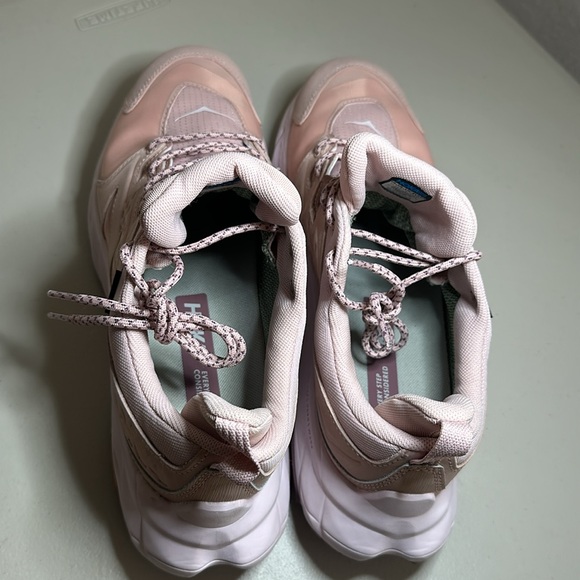 HOKA ANACAPA NEW, size 9.5 men’s, 11 women’s, very comfy, last one! FT1022K - Picture 4 of 5